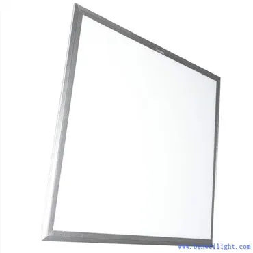 Tasainen led-valo katto