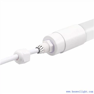Siipikarjan Led-putki 18 wattia