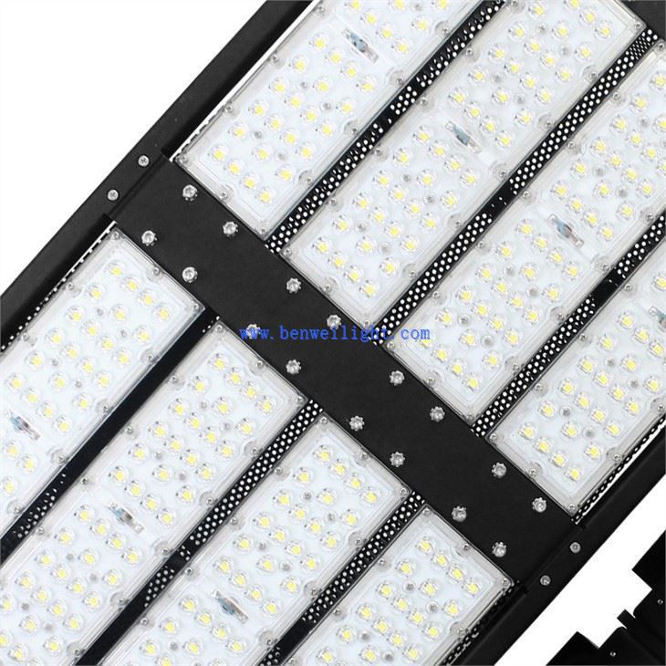 lights used in cricket stadium
