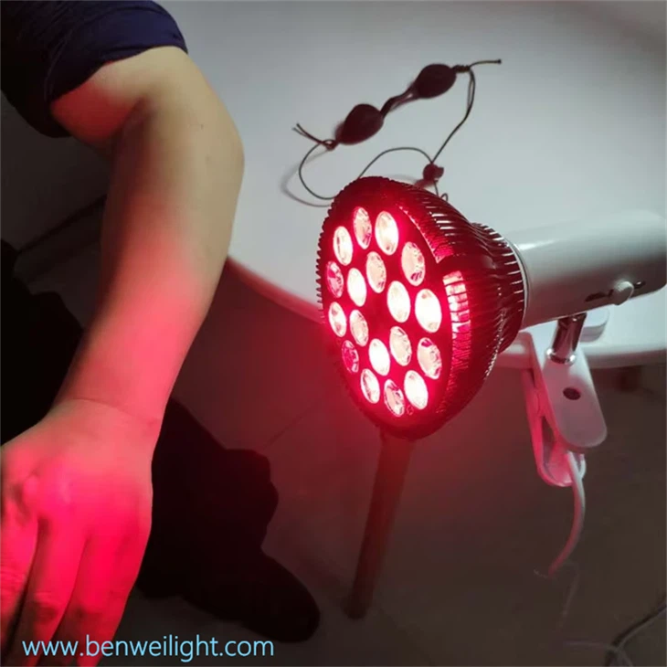 Red Light Therapy Lamp, 54w 18 Led Infrared Light Therapy Device, 660nm Red And 850nm
