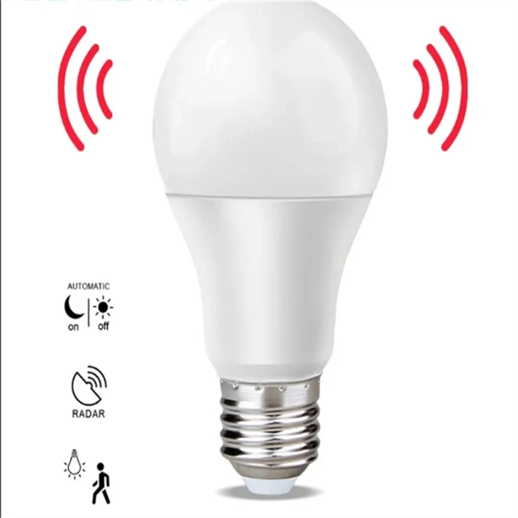 LED-lamppu B22 8W Liiketunnistimella