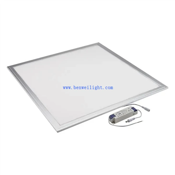 Sleek Square Flush-mount Light (5)