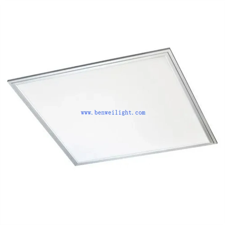 Sleek Square Flush-mount Light (3)