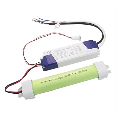 LED-hätävirtalähde paneelivaloon