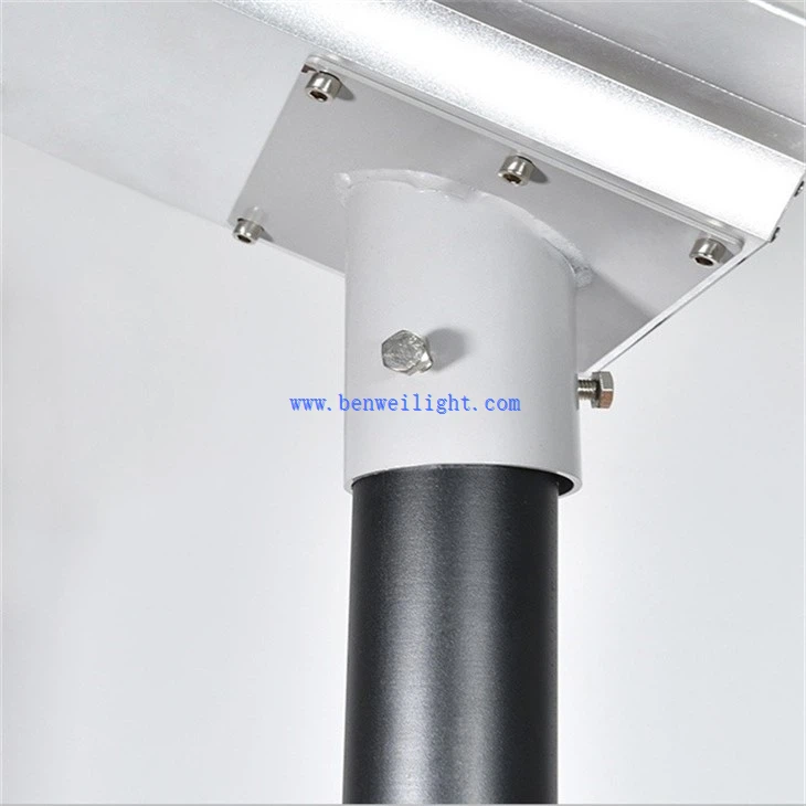 Solar-powered Street Light (4)