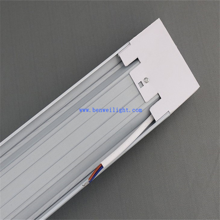 Surface Mount Batten Light (4)